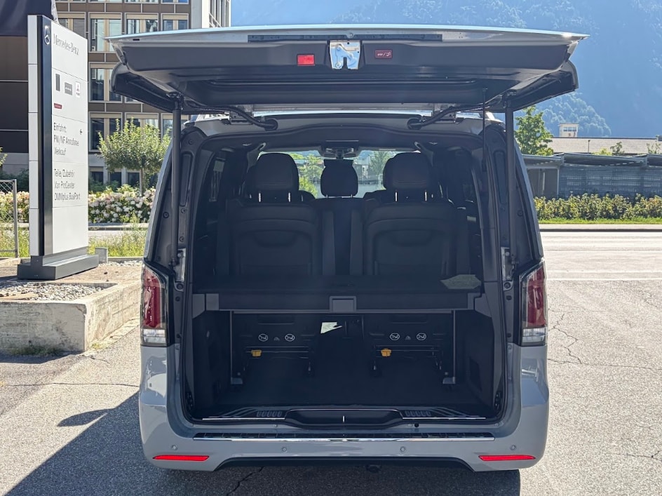 MERCEDES-BENZ V 300 d Exclusive L SWISS EDITION 4MATIC-image-11