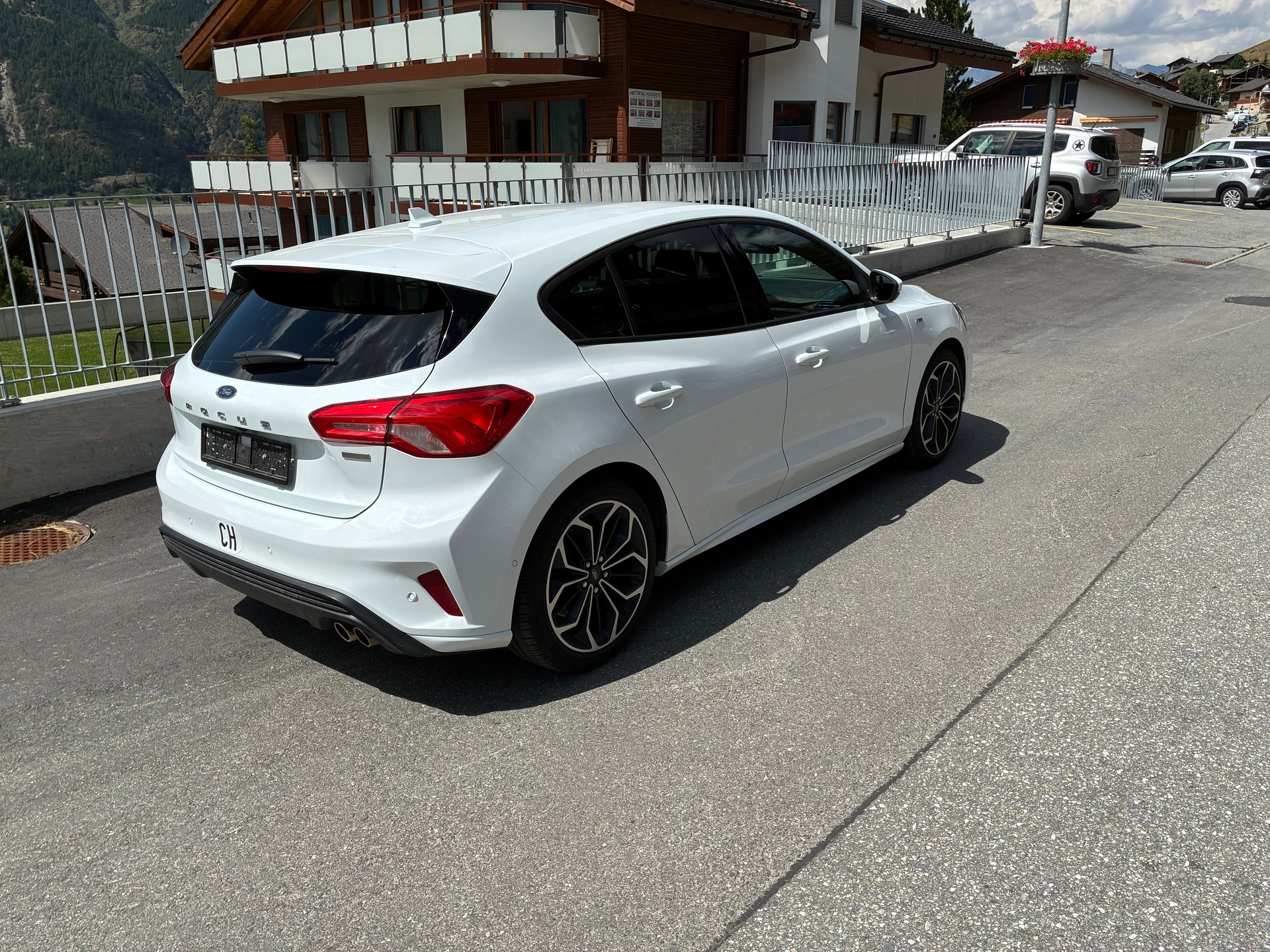 FORD 1.0i EcoB 125 ST-Line-image-1