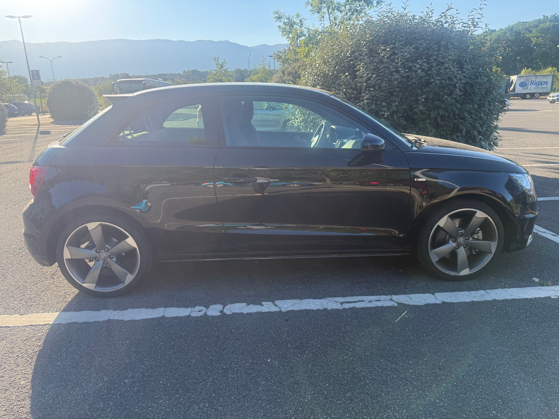 AUDI 1.4 TFSI Ambition S-Tronic-image-3