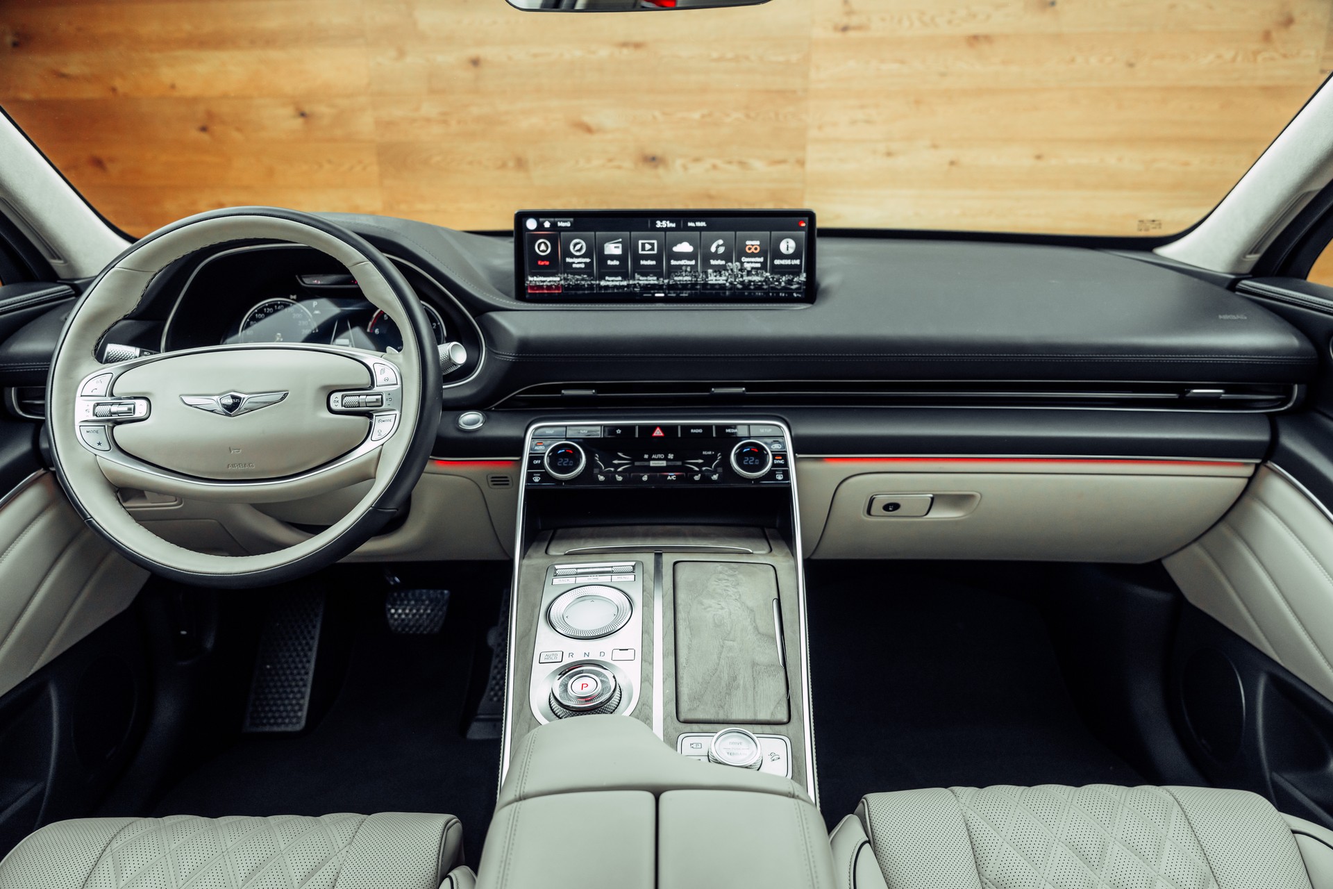 GENESIS GV80 3.0 CRDI Luxus 7 Seater AT8 AWD-image-4