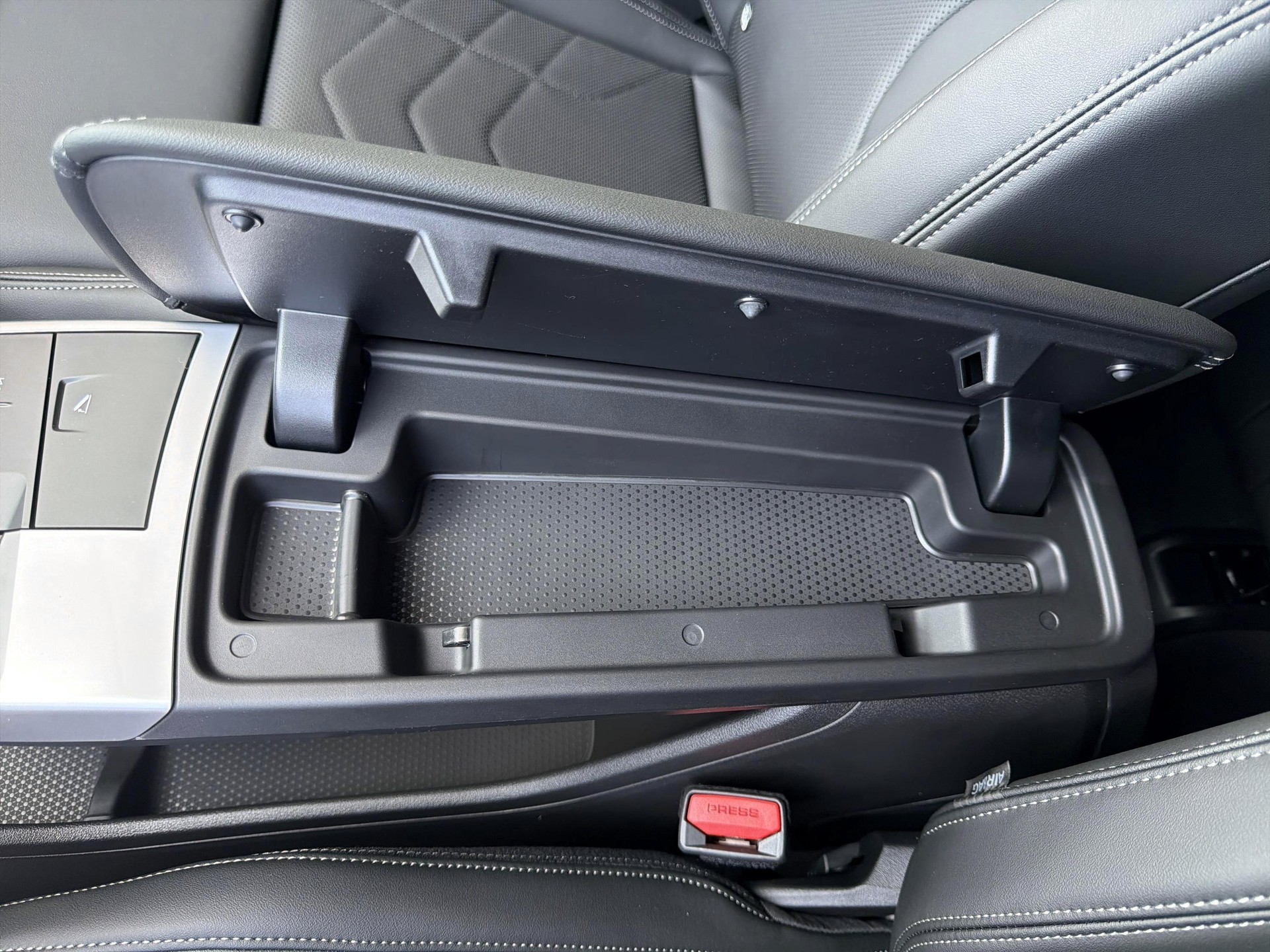 BMW X1 sDr 20i 48V M Sport-image-19