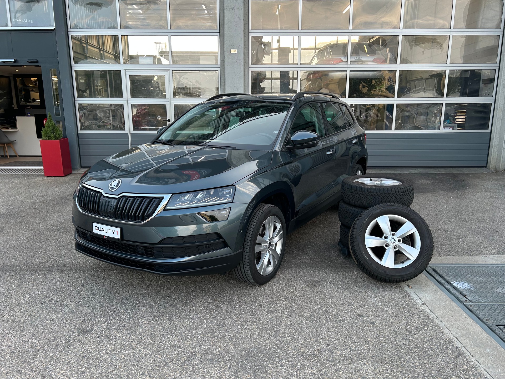 SKODA Karoq 1.5 TSI ACT Style DSG-image-1