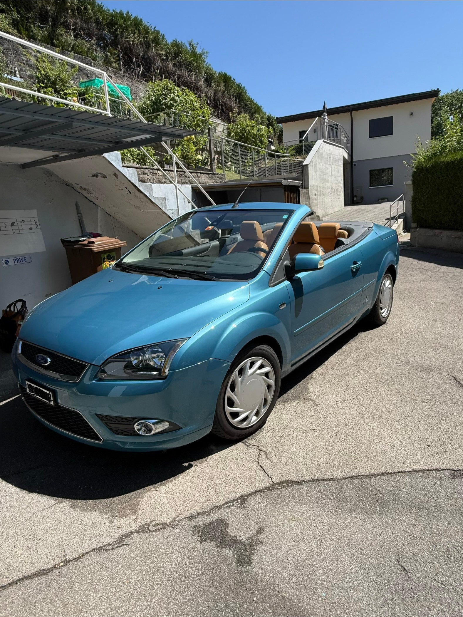 FORD 2.0i 16V Titanum