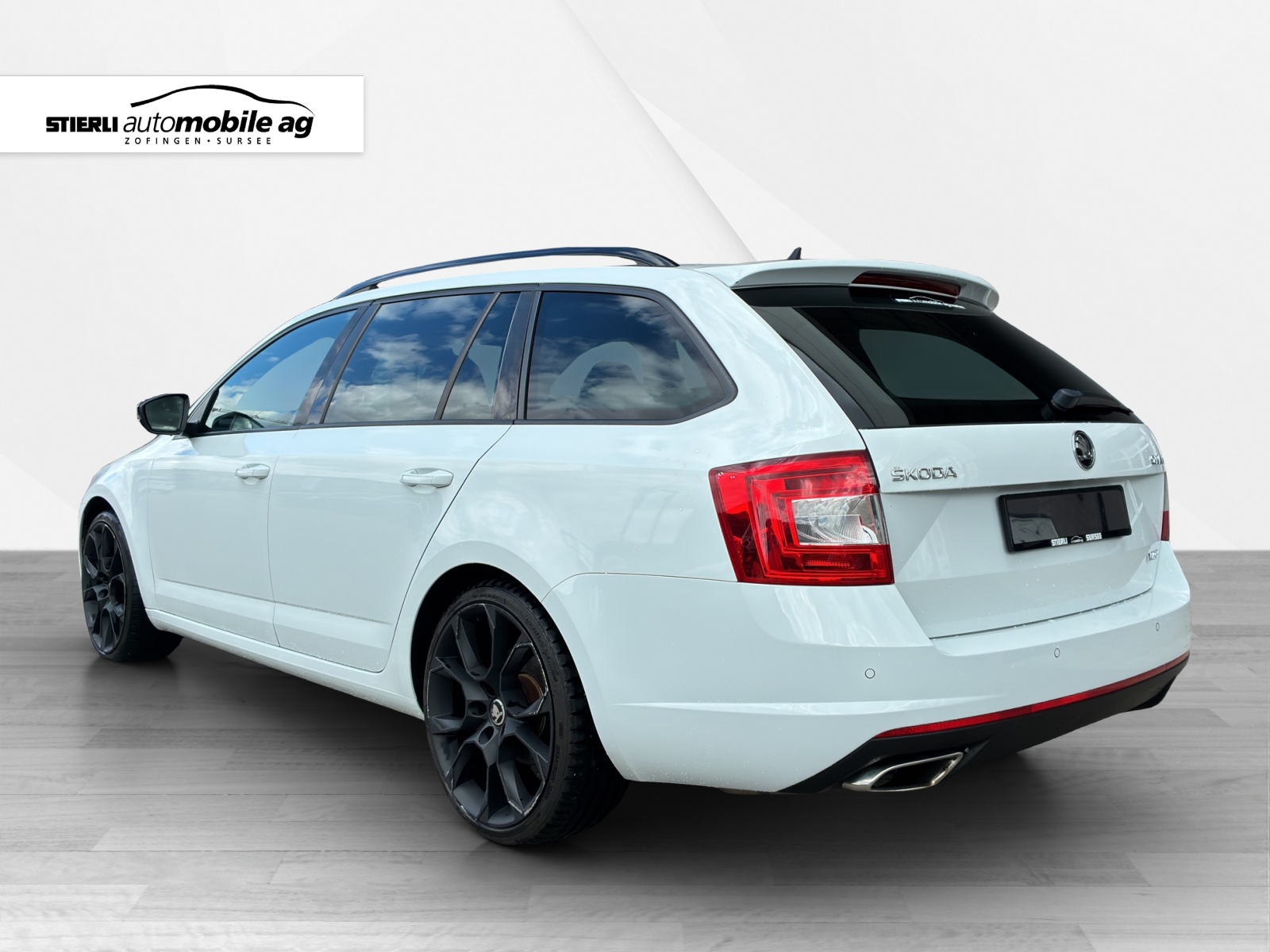 SKODA Octavia Combi 2.0 TDI 184 RS DSG-image-6
