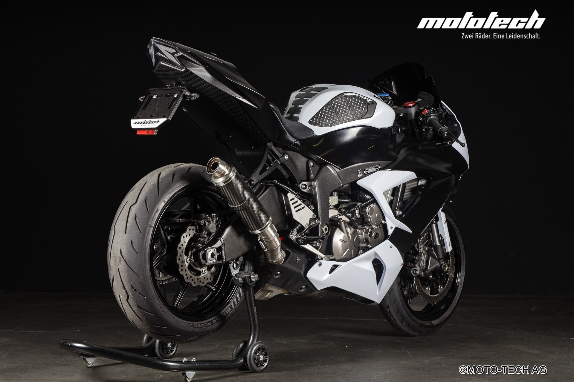 KAWASAKI Ninja ZX-6R (35kW) SC PROJECT-showroom-element-2