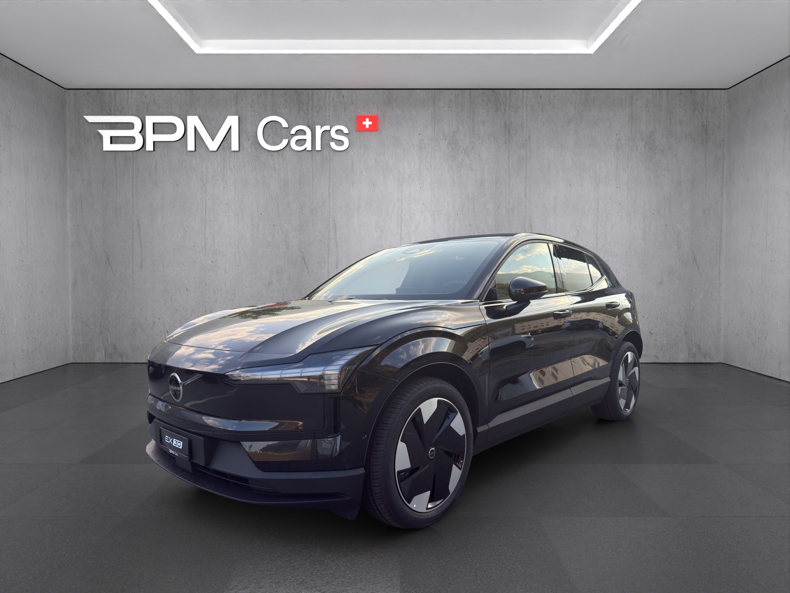 VOLVO EX30 P8 69 kWh AWD Ultra-image-0