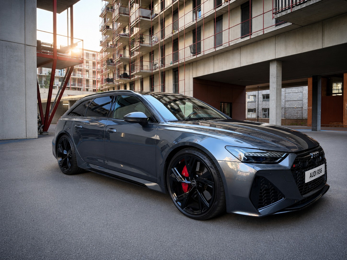 AUDI RS6-image-0