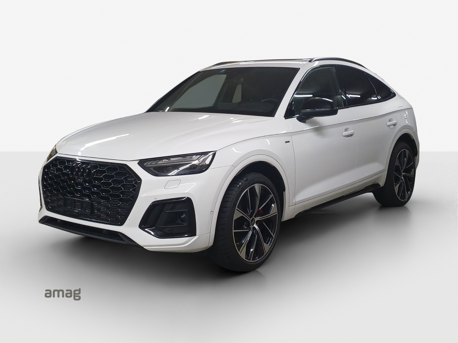 AUDI Q5 Sportback 55 TFSI e PHEV S line quattro S-tronic-image-0