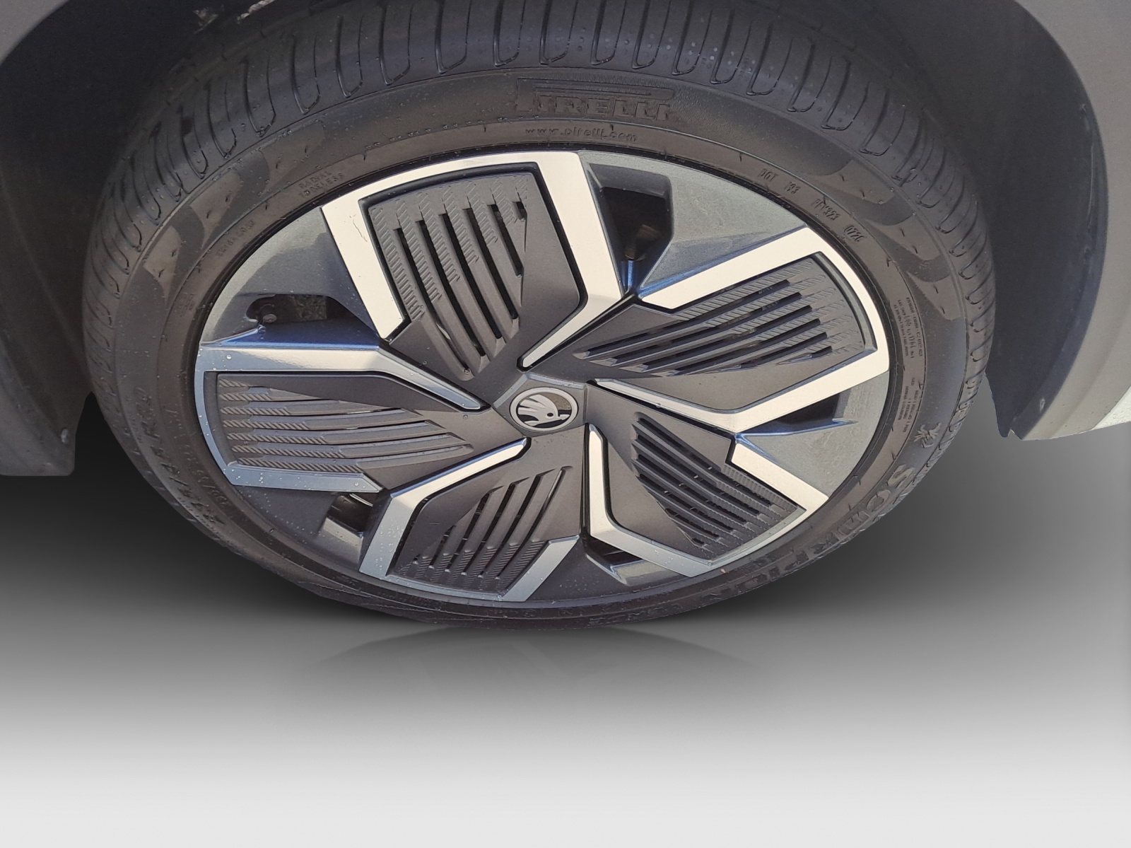 SKODA Kodiaq 2.0 TDI Sportline 4x4-image-14