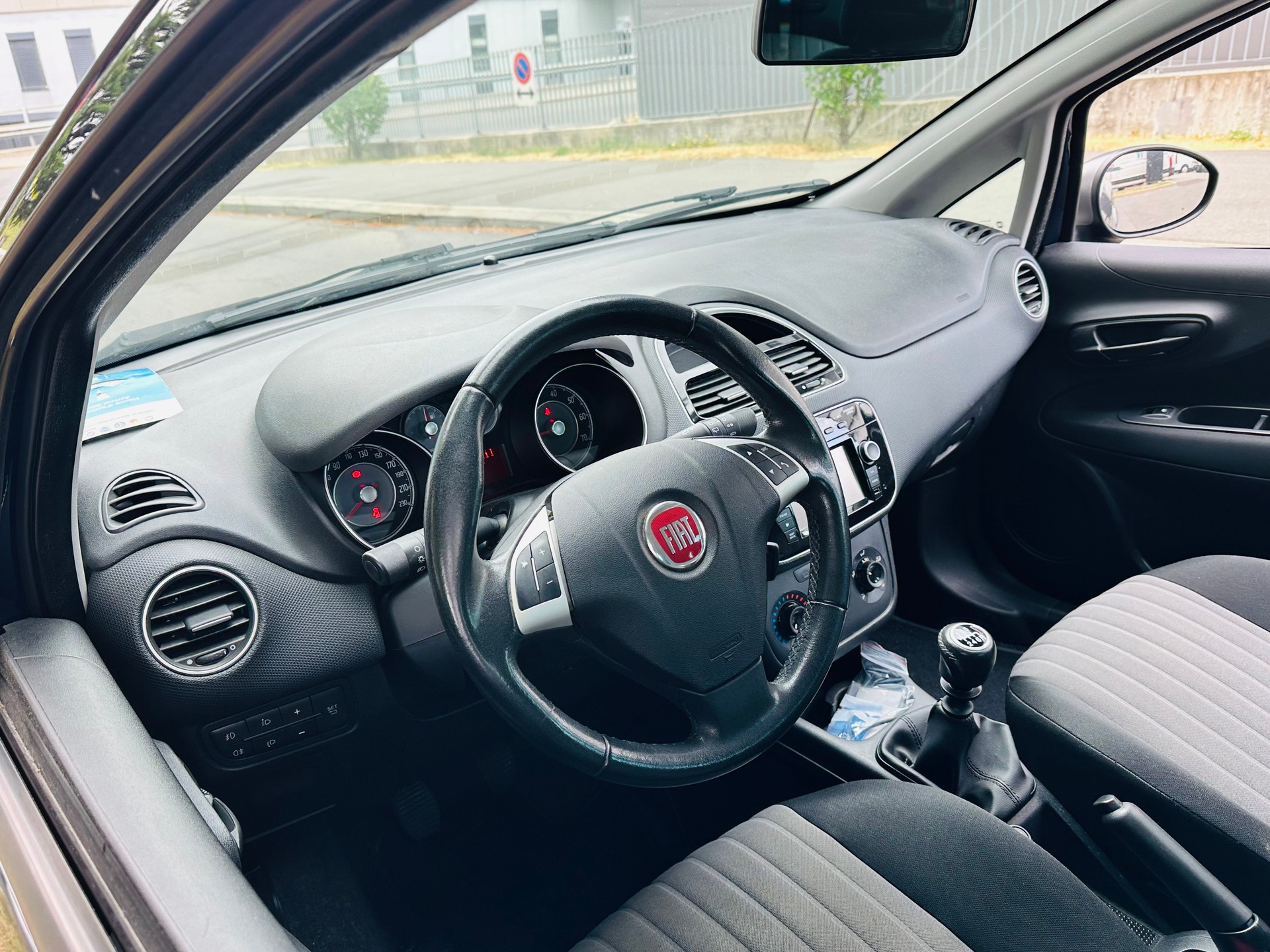 FIAT Punto 0.9 Twinair MYSTYLE-image-7