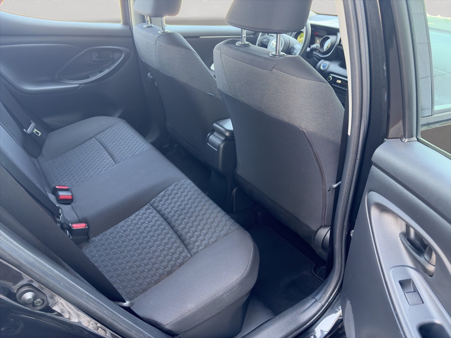 TOYOTA Yaris 1.5 Trend e-CVT-image-10