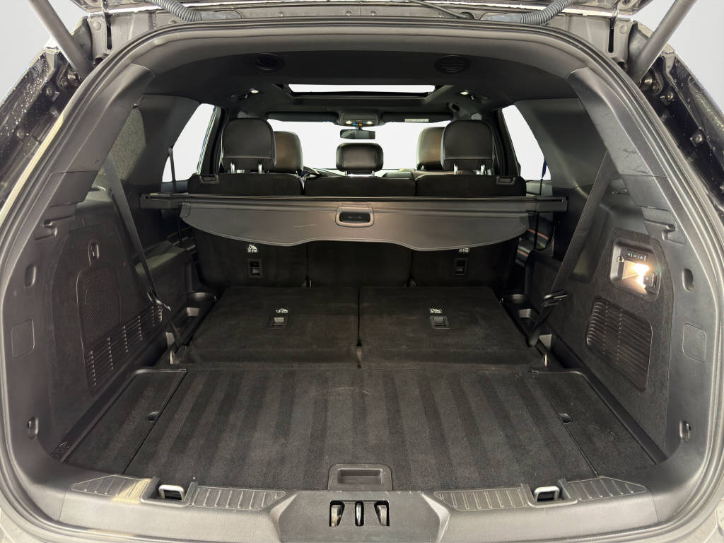 FORD Explorer 3.0 V6 Plug-in Hybrid ST-Line-image-14