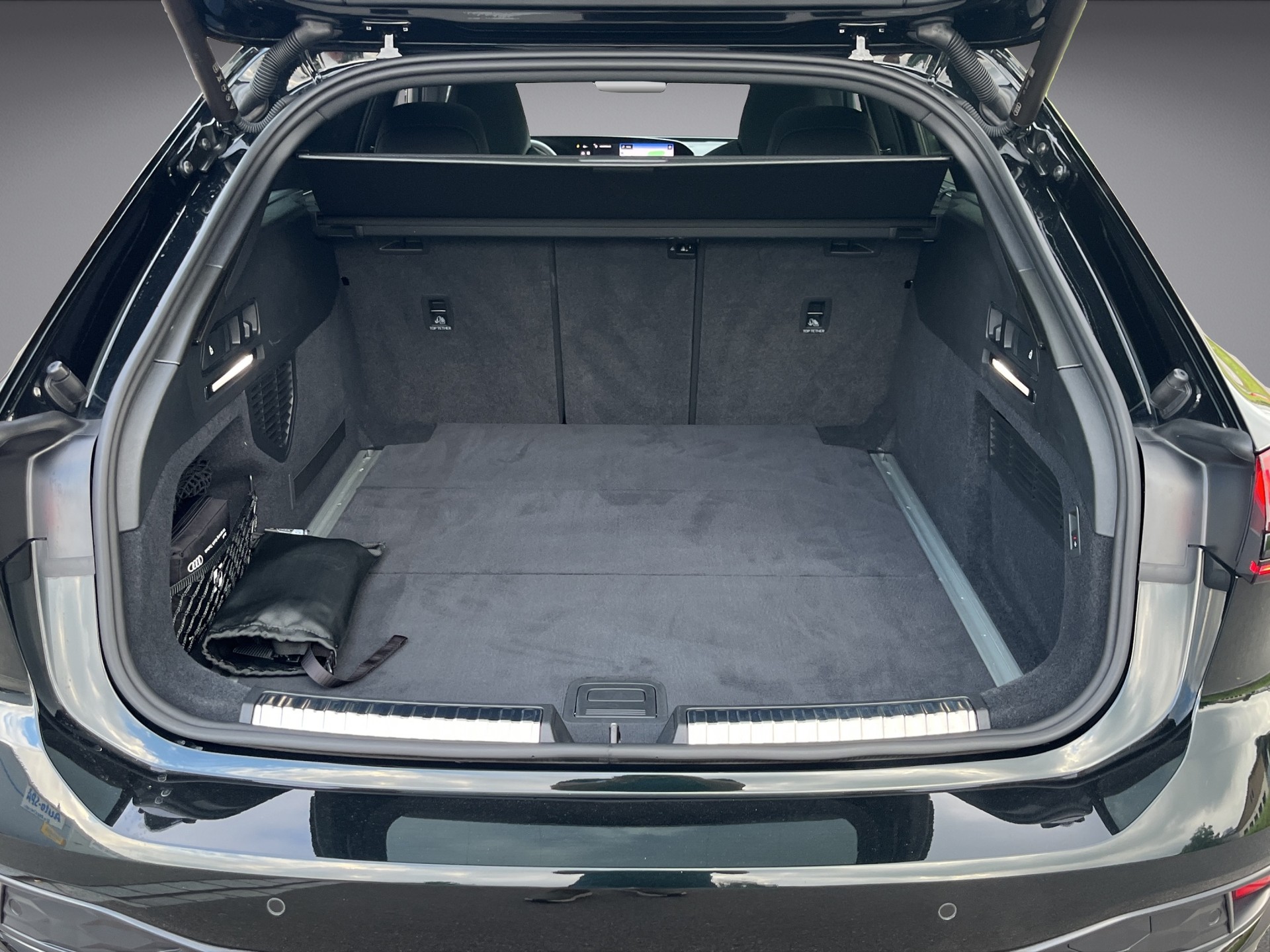 AUDI A6 Avant TFSI quattro 270 kW S tronic*New Modell*Mitternachtsgrün, Panodach, AHK, Optikpaket-schwarz, (5-Jahre Garantie)-image-26