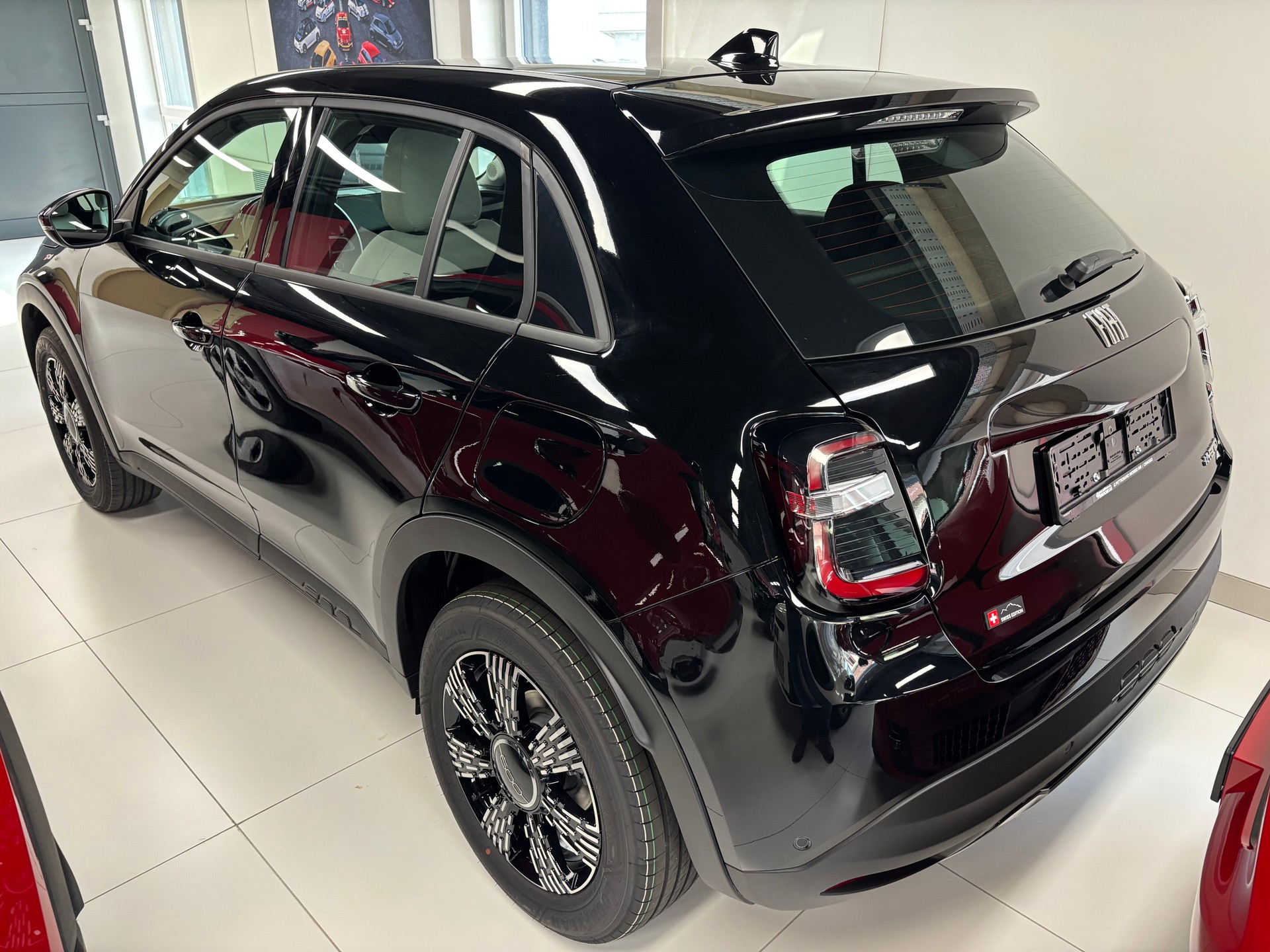 FIAT 600h Mild Hybrid Icon Swiss Edition-image-1