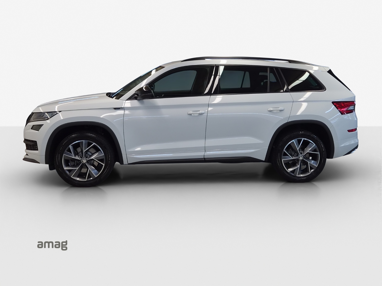 SKODA Kodiaq 2.0 TSI 4x4 Sport Line-image-1
