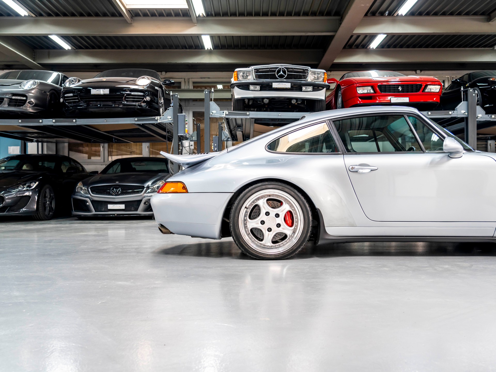 PORSCHE 911 Carrera RS-image-10