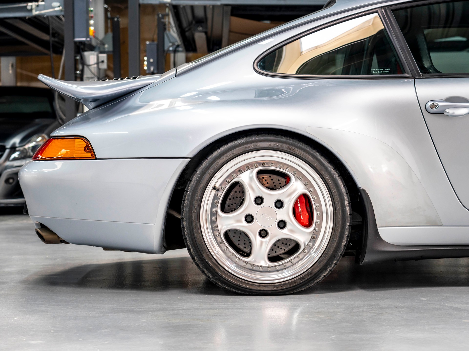 PORSCHE 911 Carrera RS-image-11