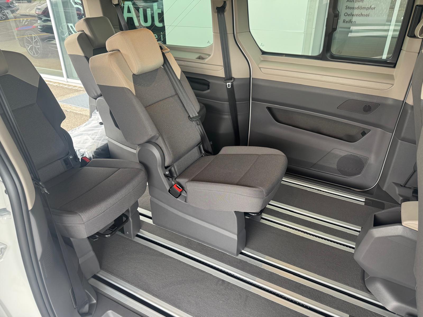 VW California eHybrid Beach Camper Liberty 4Motion-image-4