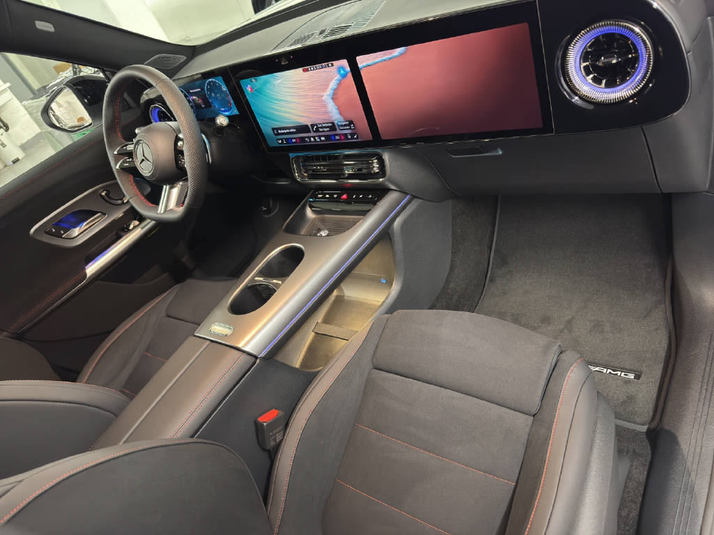 MERCEDES-BENZ GLB 220 AMG Line 4Matic-image-10