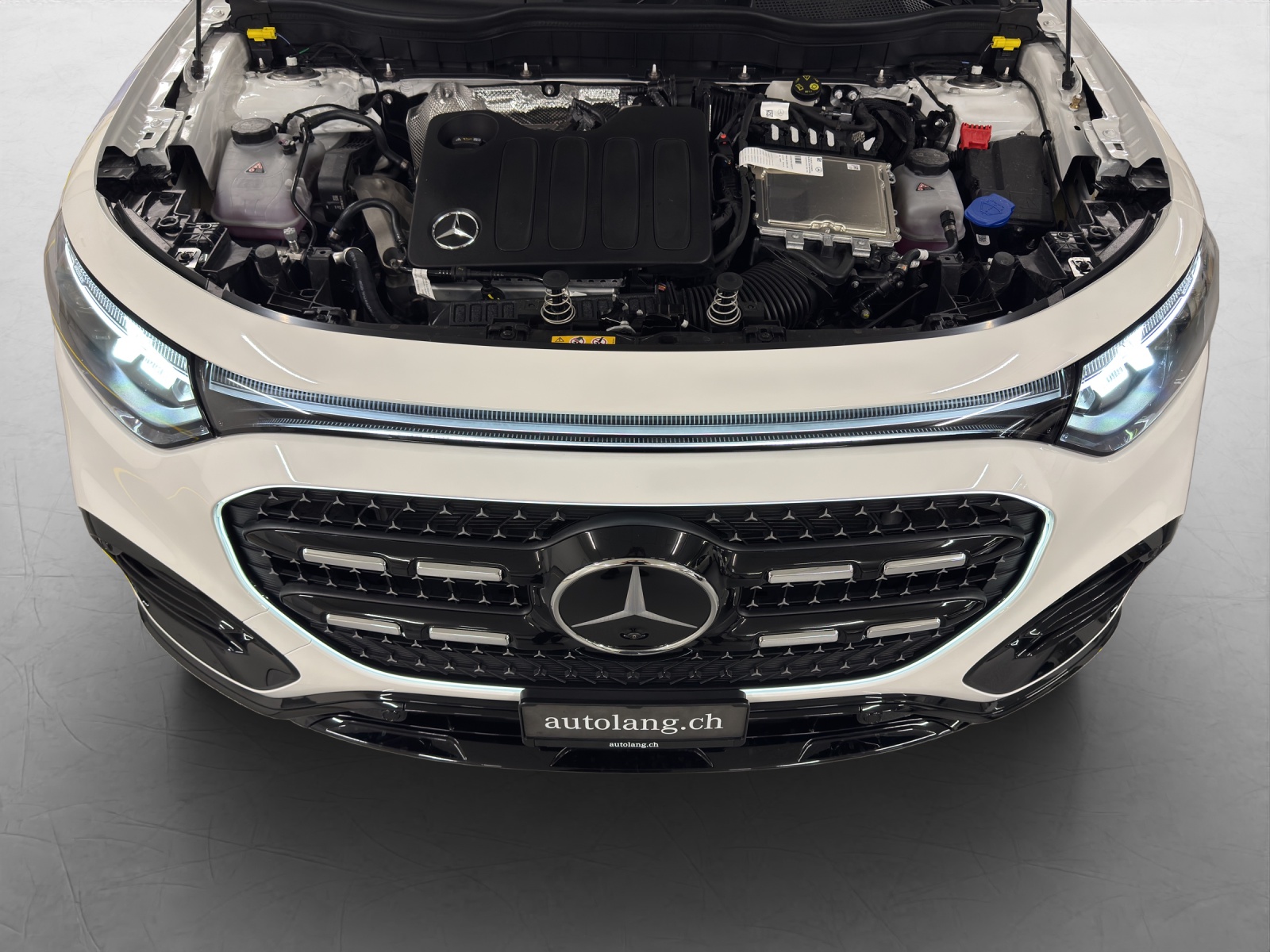 MERCEDES-BENZ GLB 220 AMG Line 4Matic-image-9