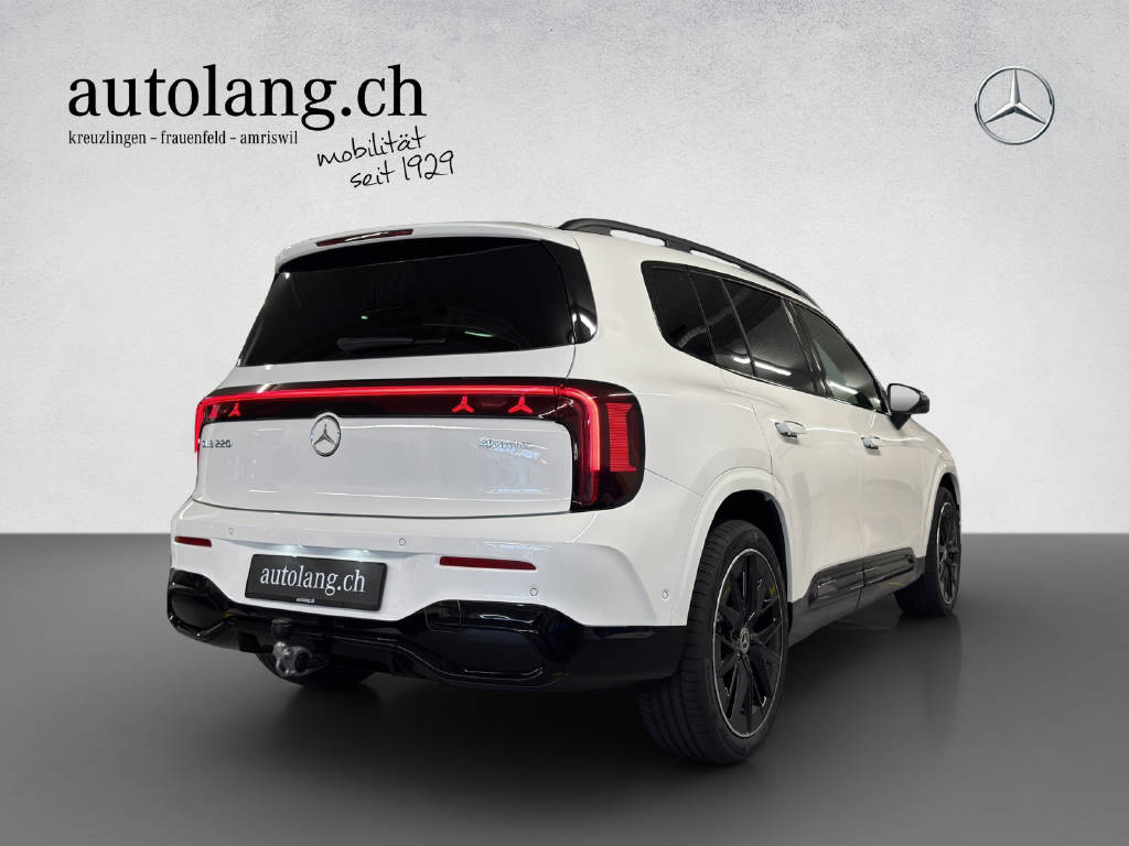 MERCEDES-BENZ GLB 220 AMG Line 4Matic-image-3