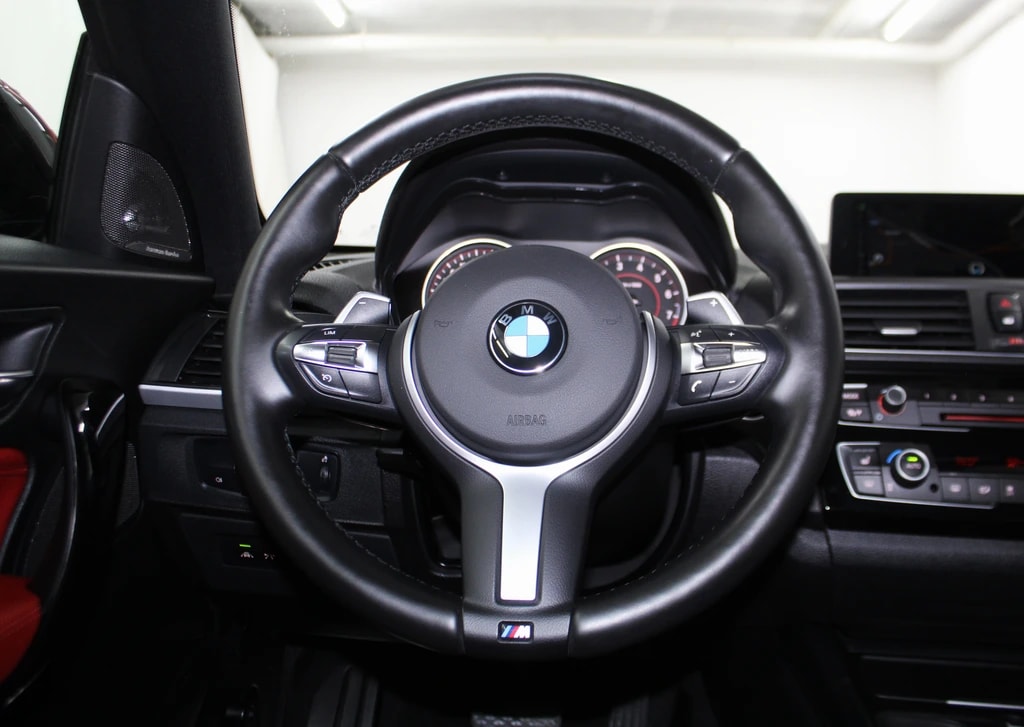 BMW M235i xDrive Steptronic kompletter M Performance ohne OPF / CH-Fahrzeug-image-15