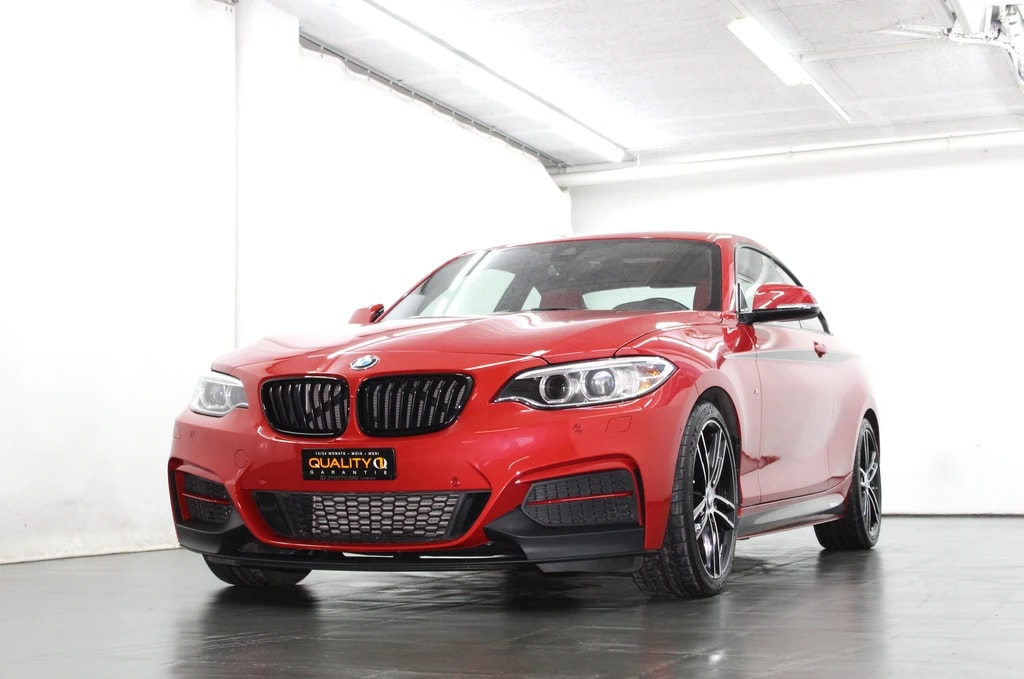 BMW M235i xDrive Steptronic kompletter M Performance ohne OPF / CH-Fahrzeug-image-3