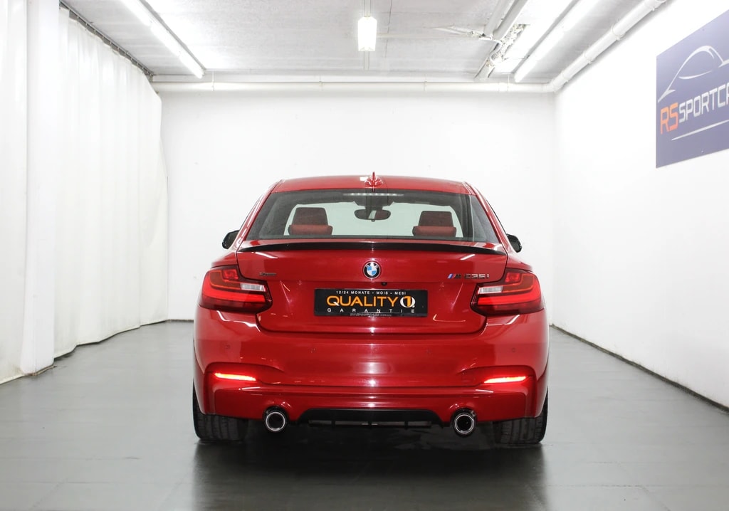 BMW M235i xDrive Steptronic kompletter M Performance ohne OPF / CH-Fahrzeug-image-5