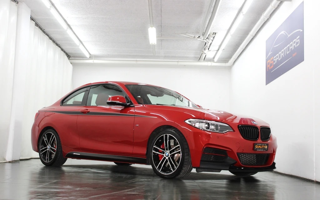 BMW M235i xDrive Steptronic kompletter M Performance ohne OPF / CH-Fahrzeug-image-0