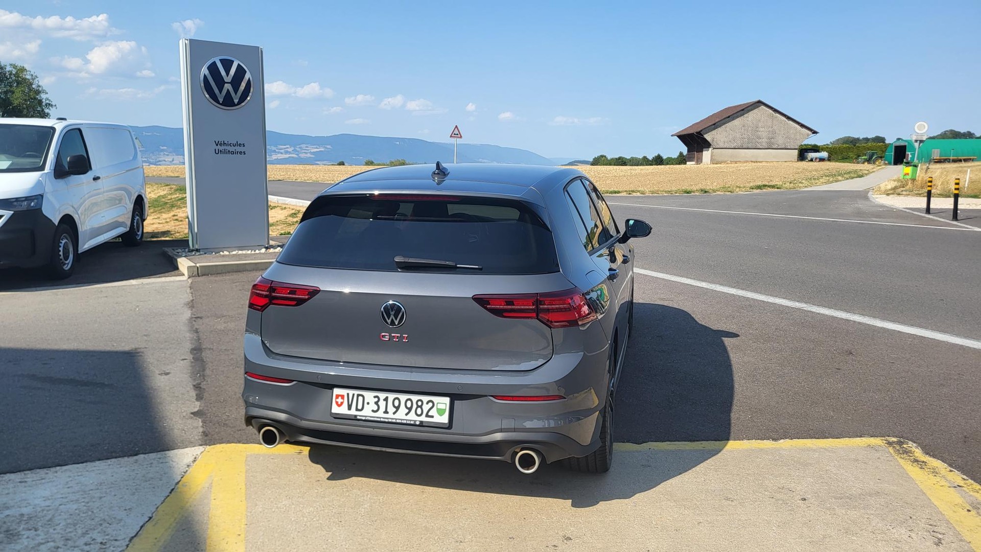 VW Golf 2.0 TSI GTI DSG-image-4