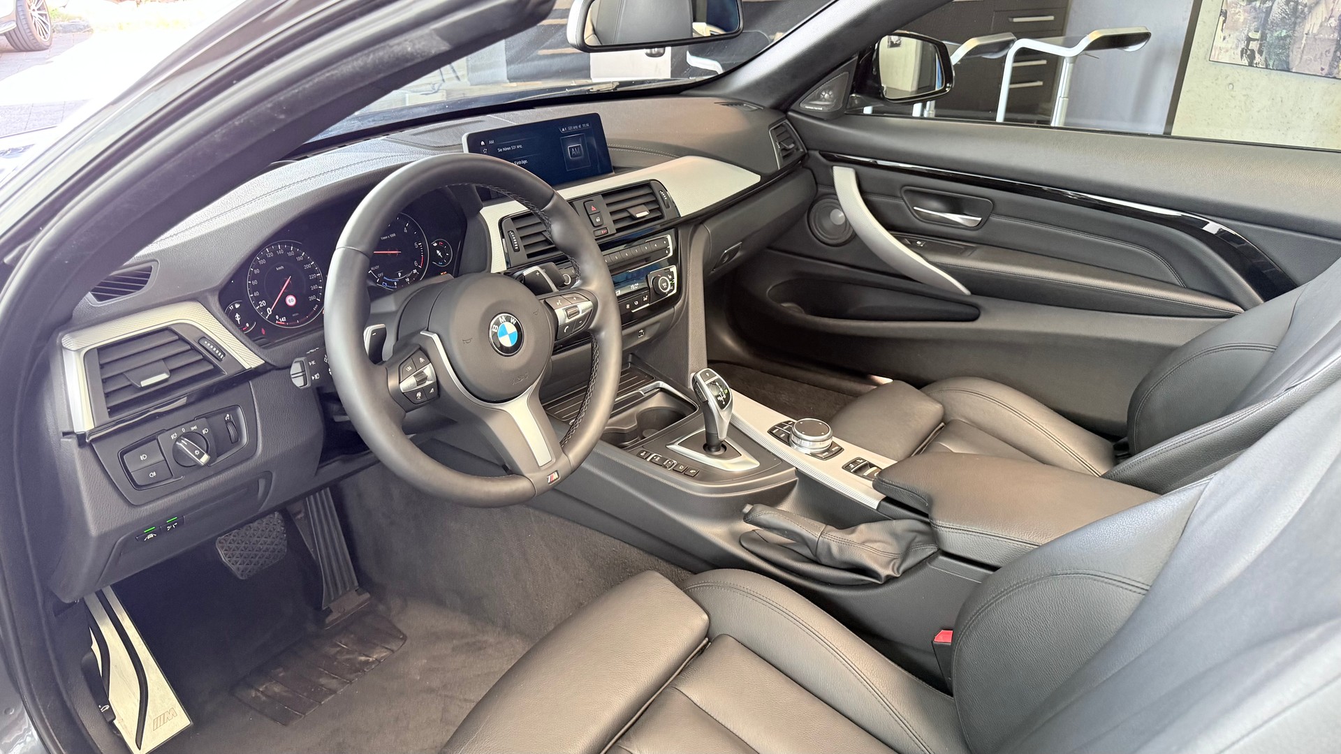 BMW 420d SAG Cabrio-image-9