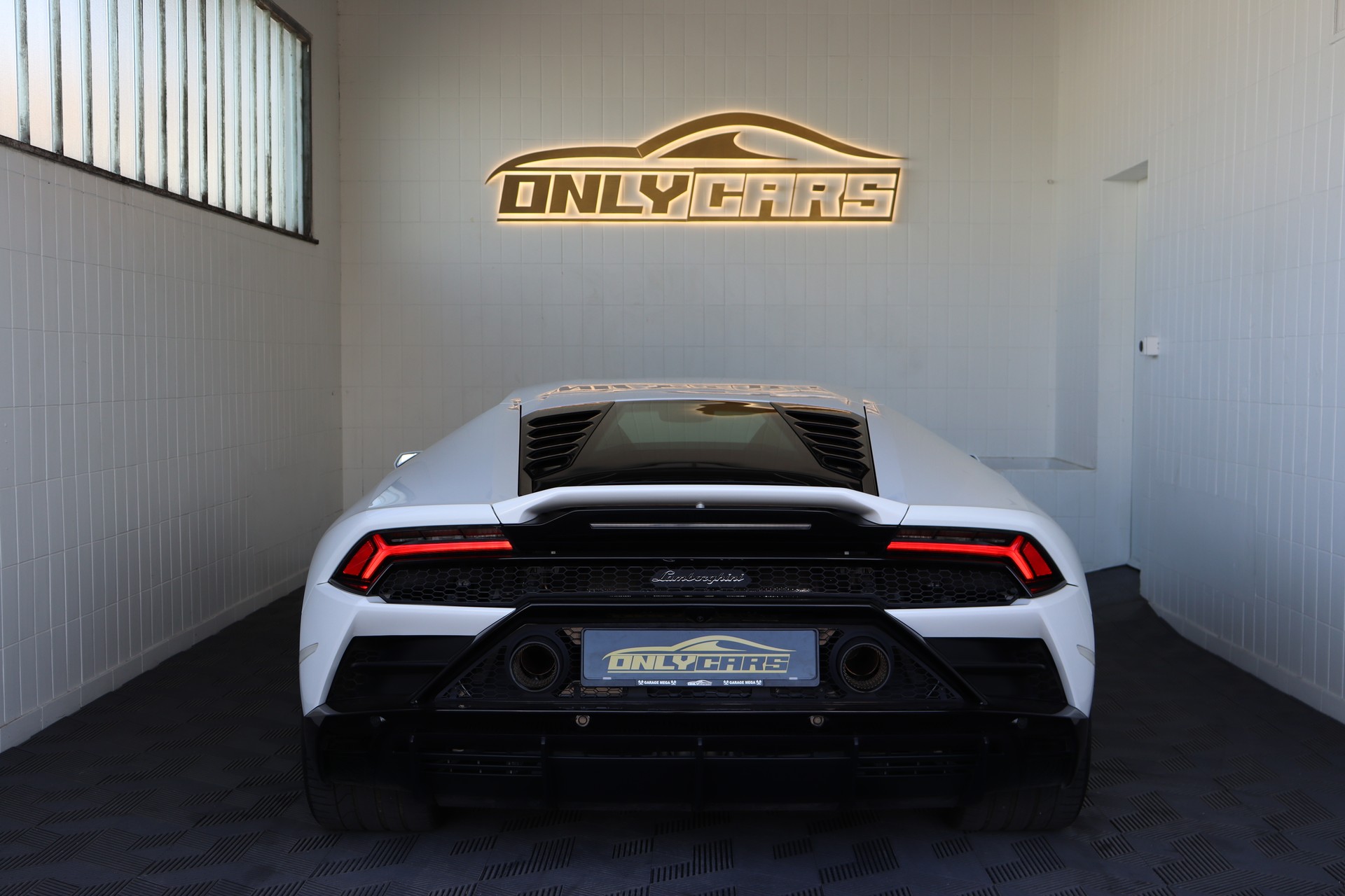 LAMBORGHINI Huracan EVO Coupé DCT-image-8