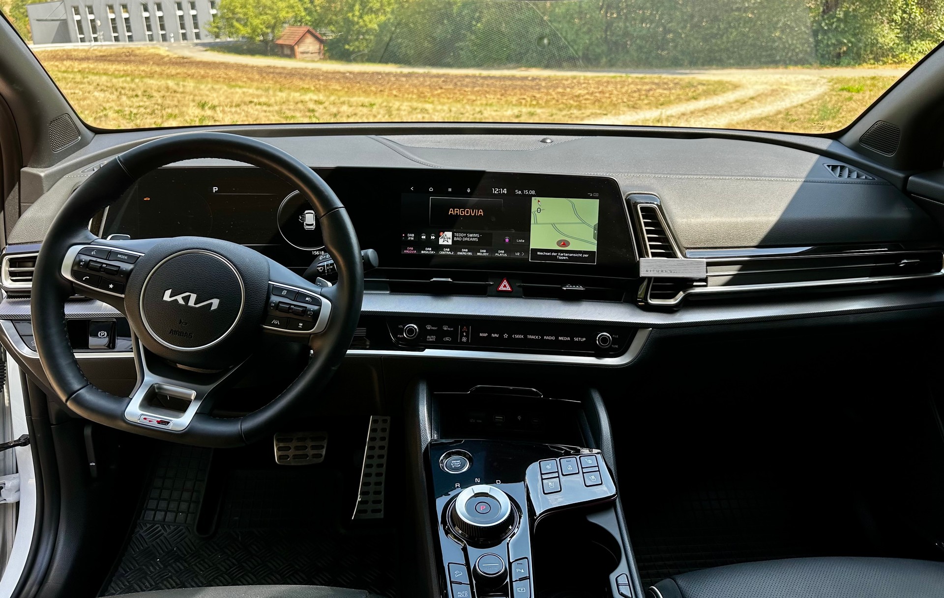 KIA 1.6 T-GDi PHEV GT-Line 4x4-image-6