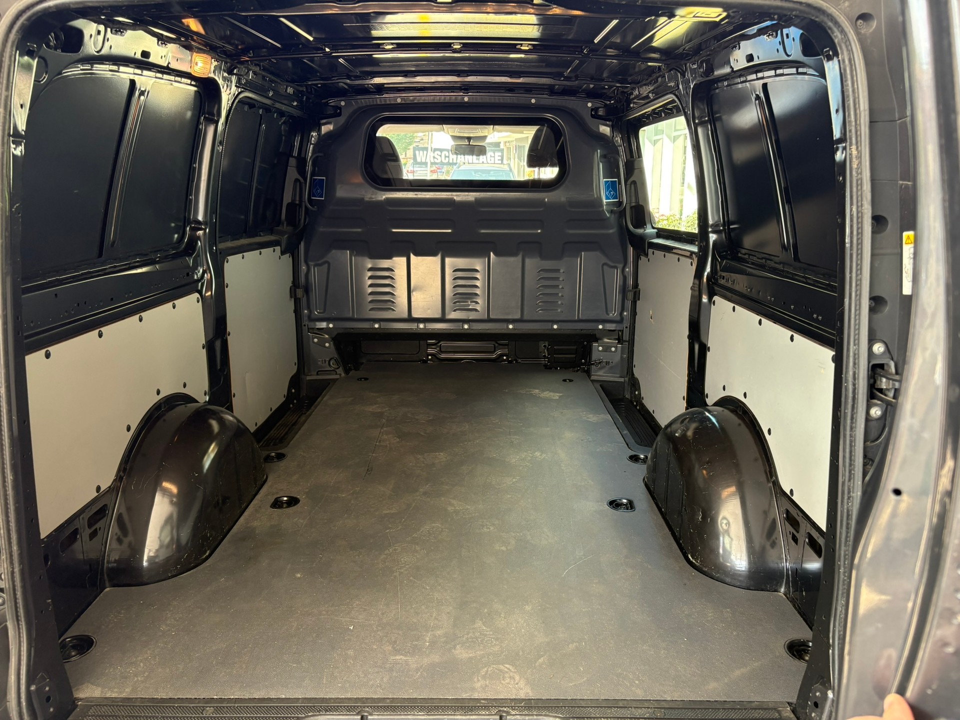 MERCEDES-BENZ Vito 114 CDI L 9G 4M Pro-image-15