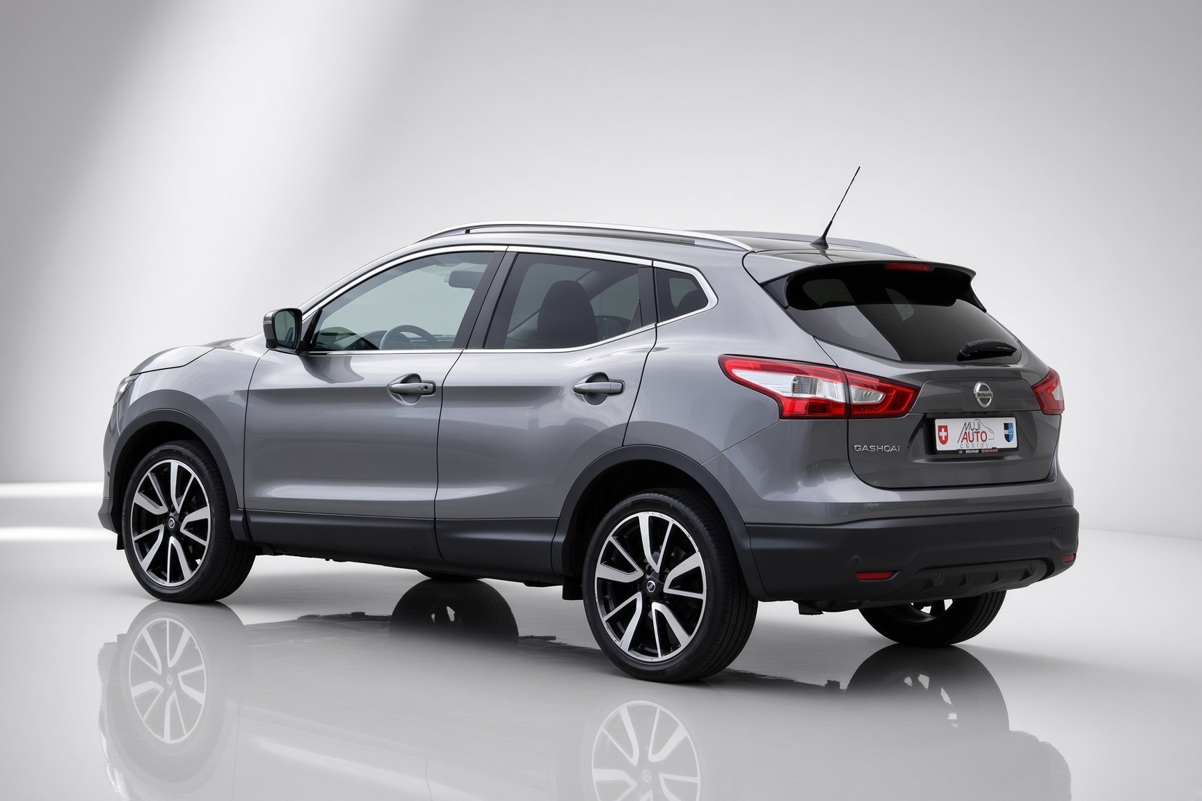 NISSAN Qashqai 1.6 dCi tekna Xtronic CVT-image-2