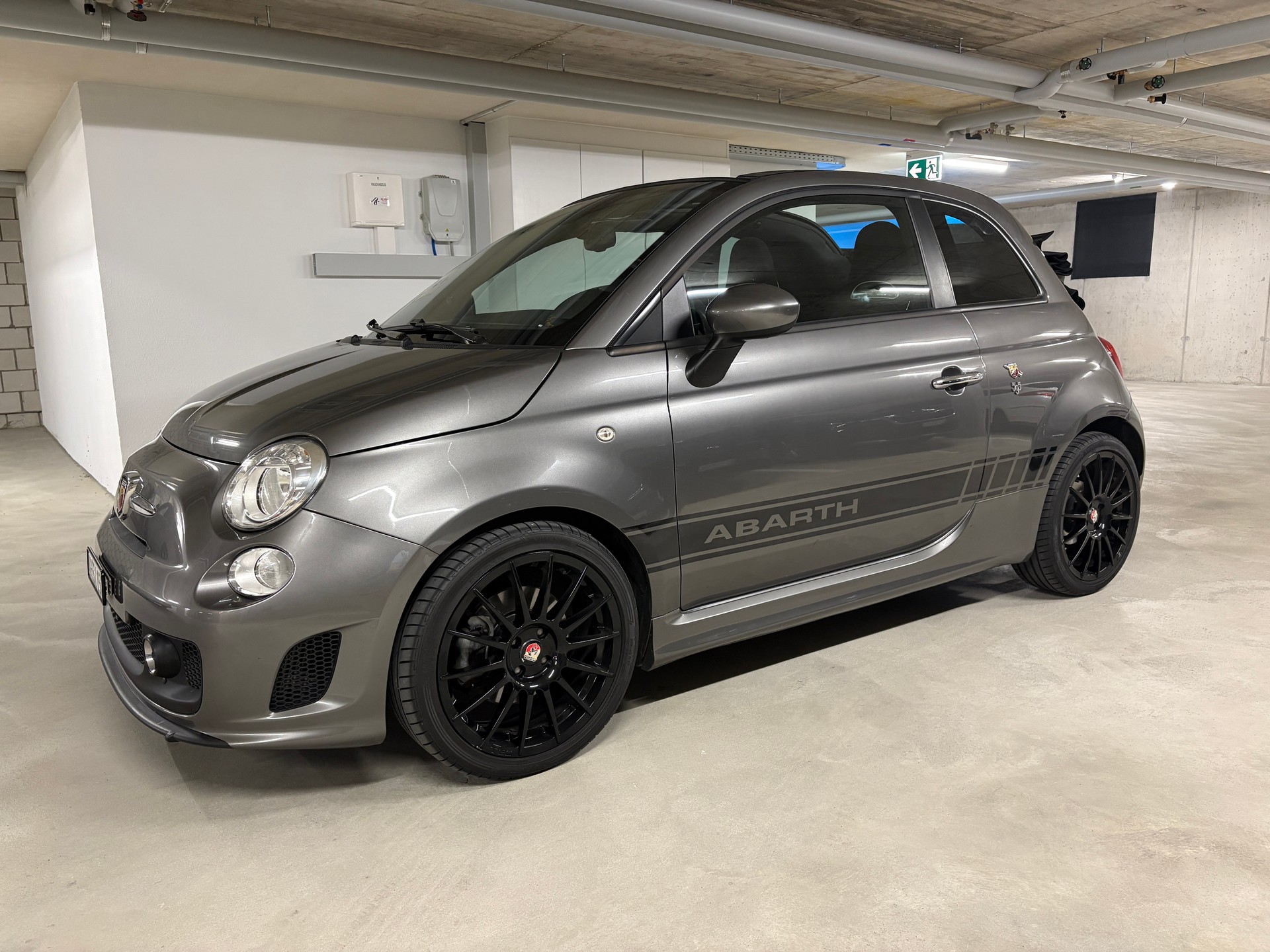 FIAT Cabriolet | ab MFK & Service | 8-Fach bereift-image-1