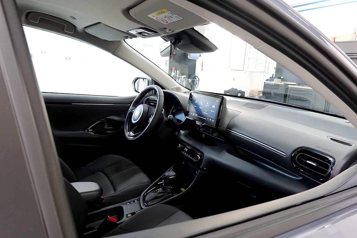 TOYOTA Yaris 1.5 Trend e-CVT-image-5