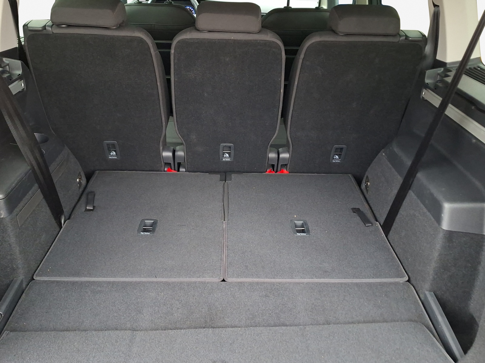 VW Touran 1.5 TSI EVO Highline DSG-image-14