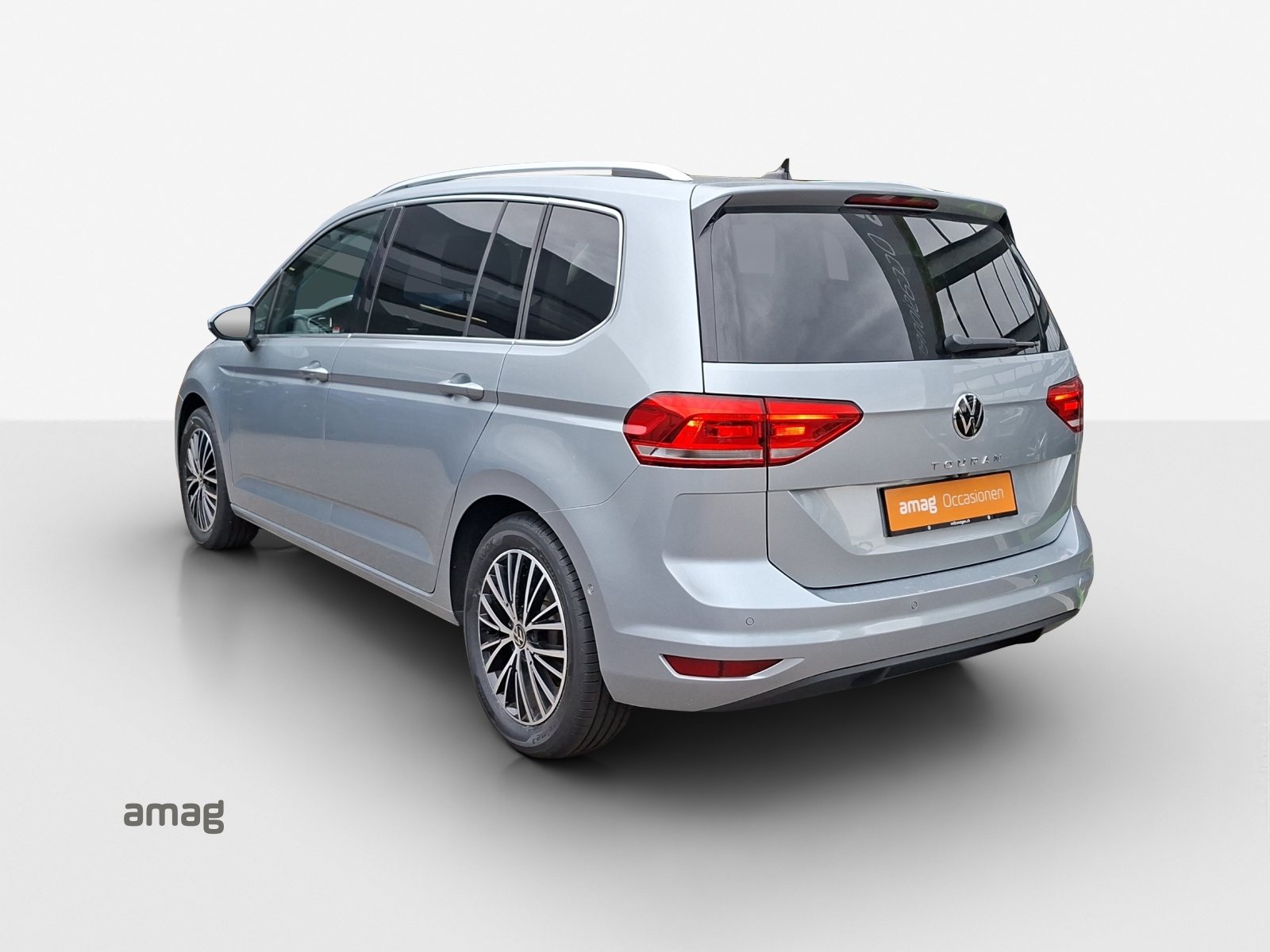 VW Touran 1.5 TSI EVO Highline DSG-image-2