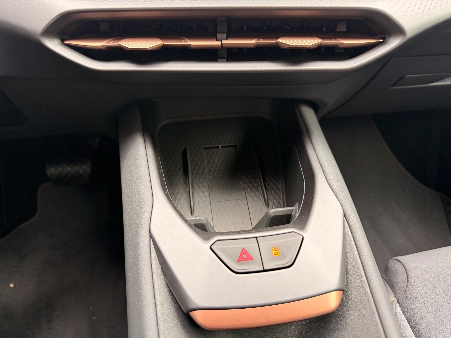 CUPRA Raval Endurance 211 PS Launch Edition Dynamic-image-27