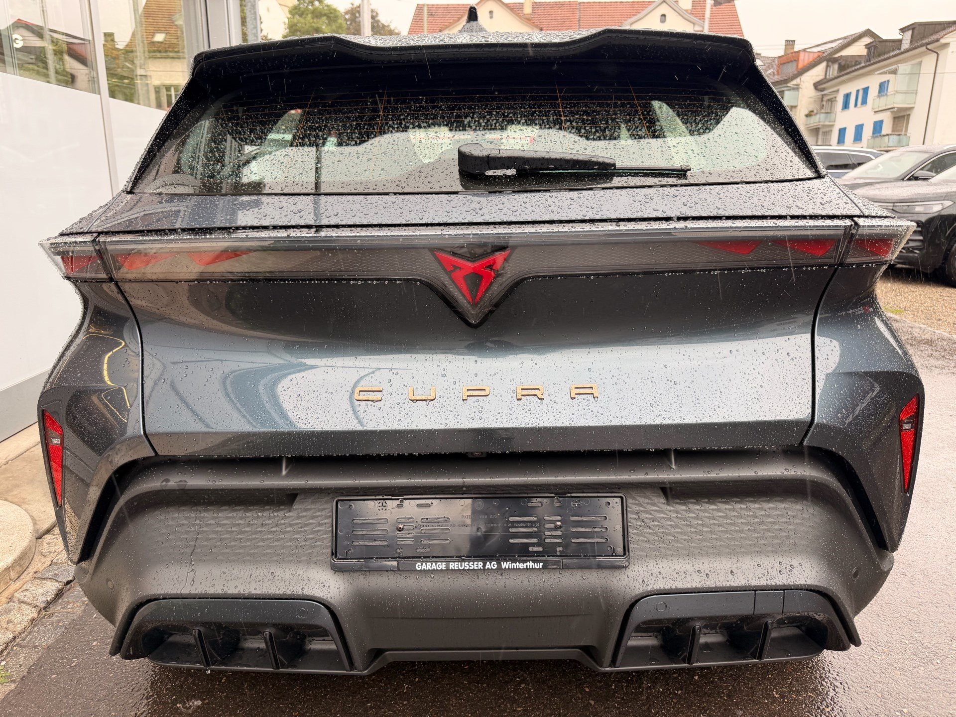 CUPRA Raval Endurance 211 PS Launch Edition Dynamic-image-4
