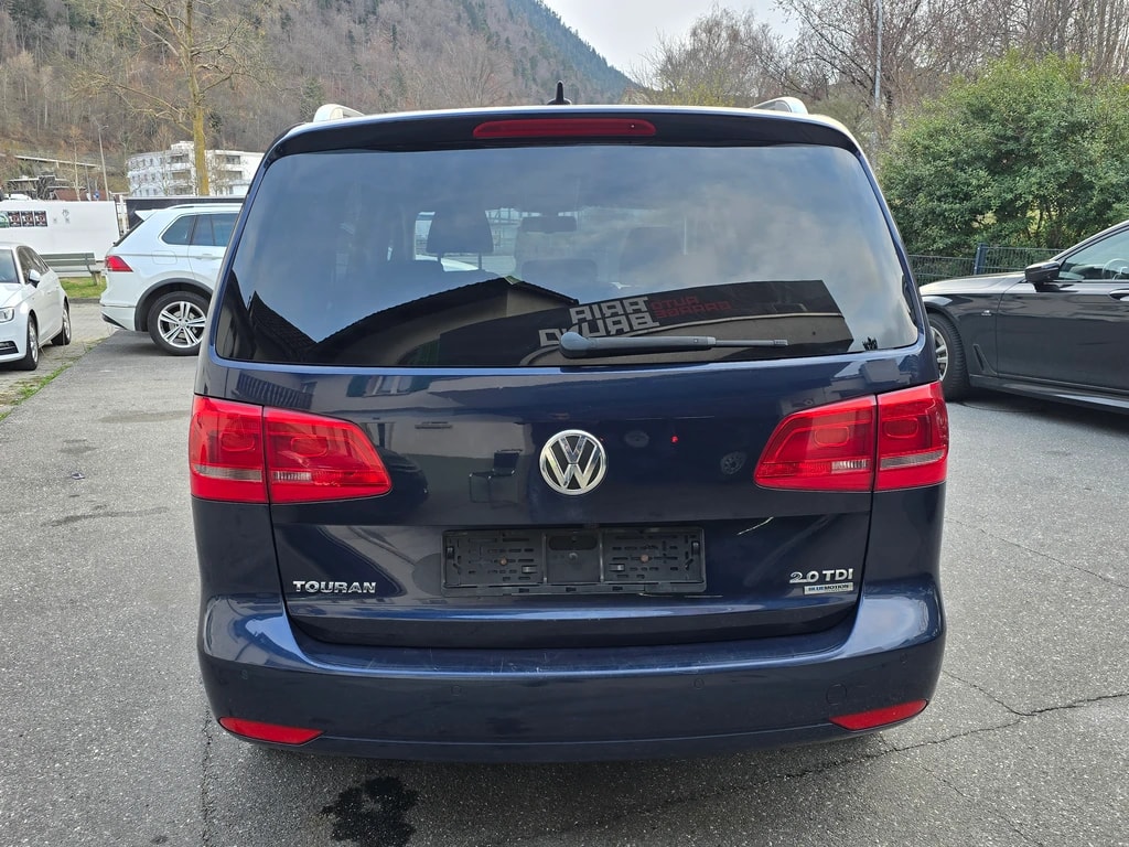 VW Touran 2.0 TDI BMT Comfortline DSG-image-5