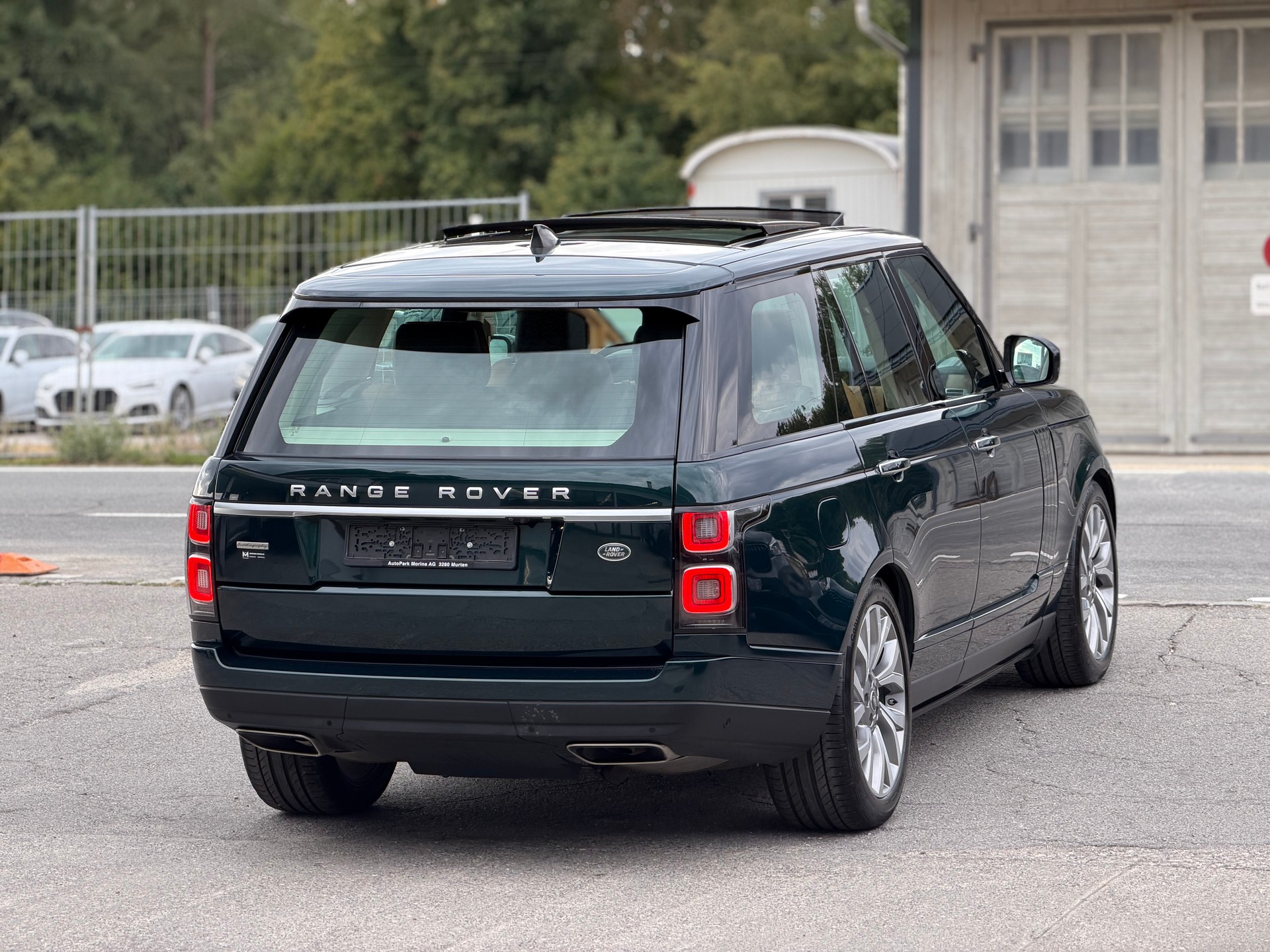 LAND ROVER Range Rover 5.0 V8 S/C AB Automatic-image-4