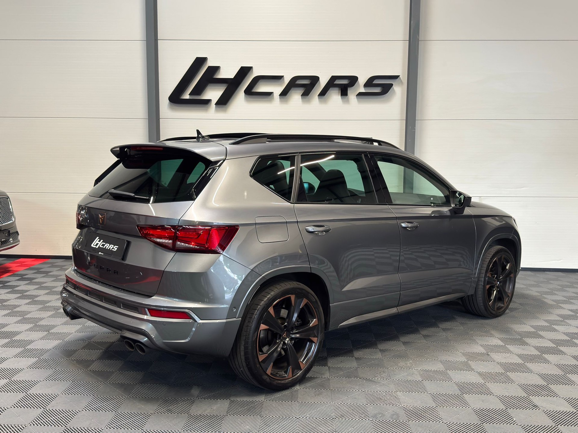 CUPRA Ateca 2.0 TSI VZ 4Drive DSG-image-3