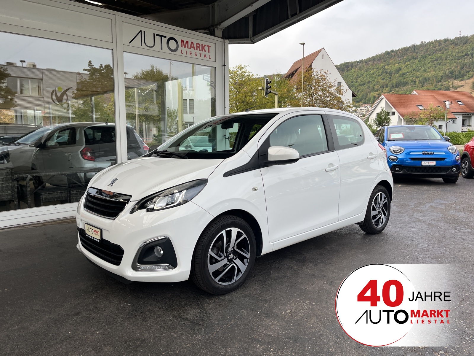 PEUGEOT 108 1.2 VTi Allure-image-0