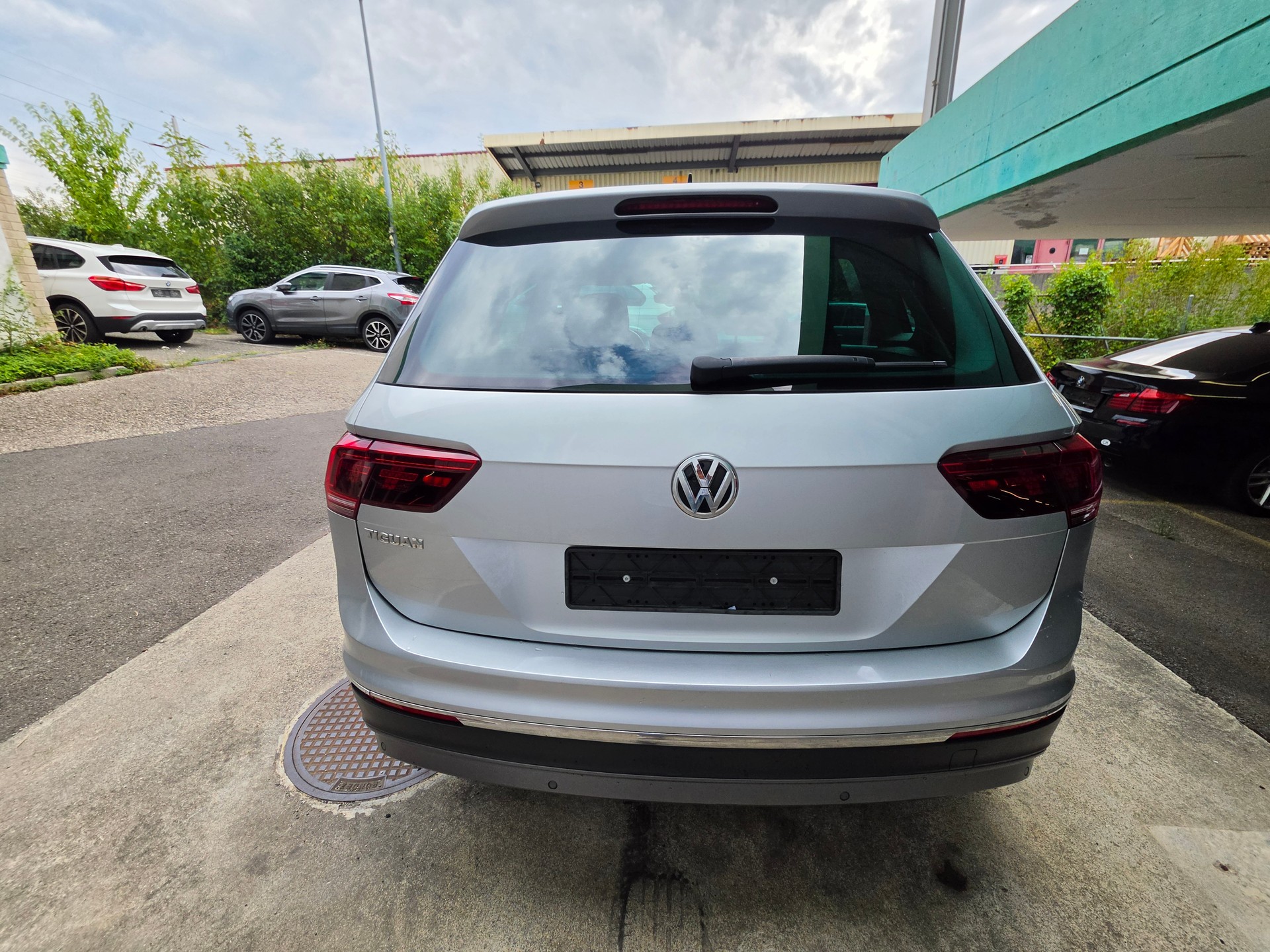 VW Tiguan 2.0 TDI SCR Highline DSG-image-2