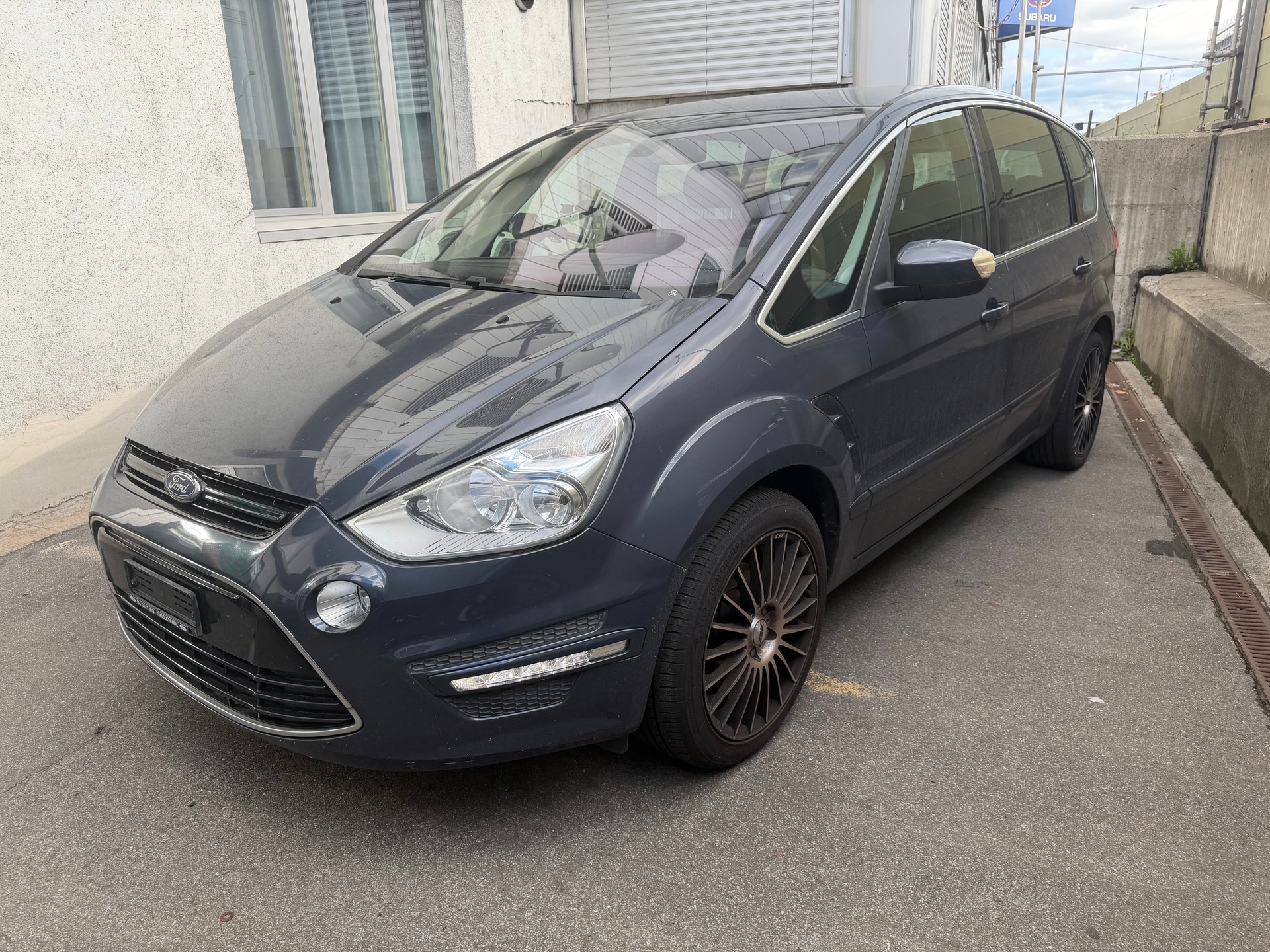 FORD S-Max 1.6 SCTi Titanium-image-2