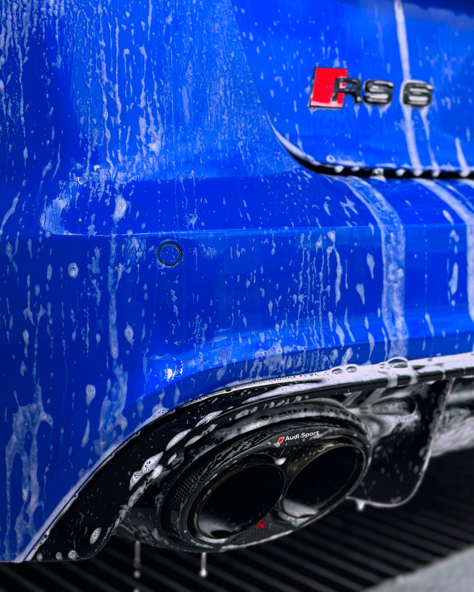 AUDI RS6 NOGARO EDITION * 1/150 * 4.0 TFSI V8 Performance quattro-image-5