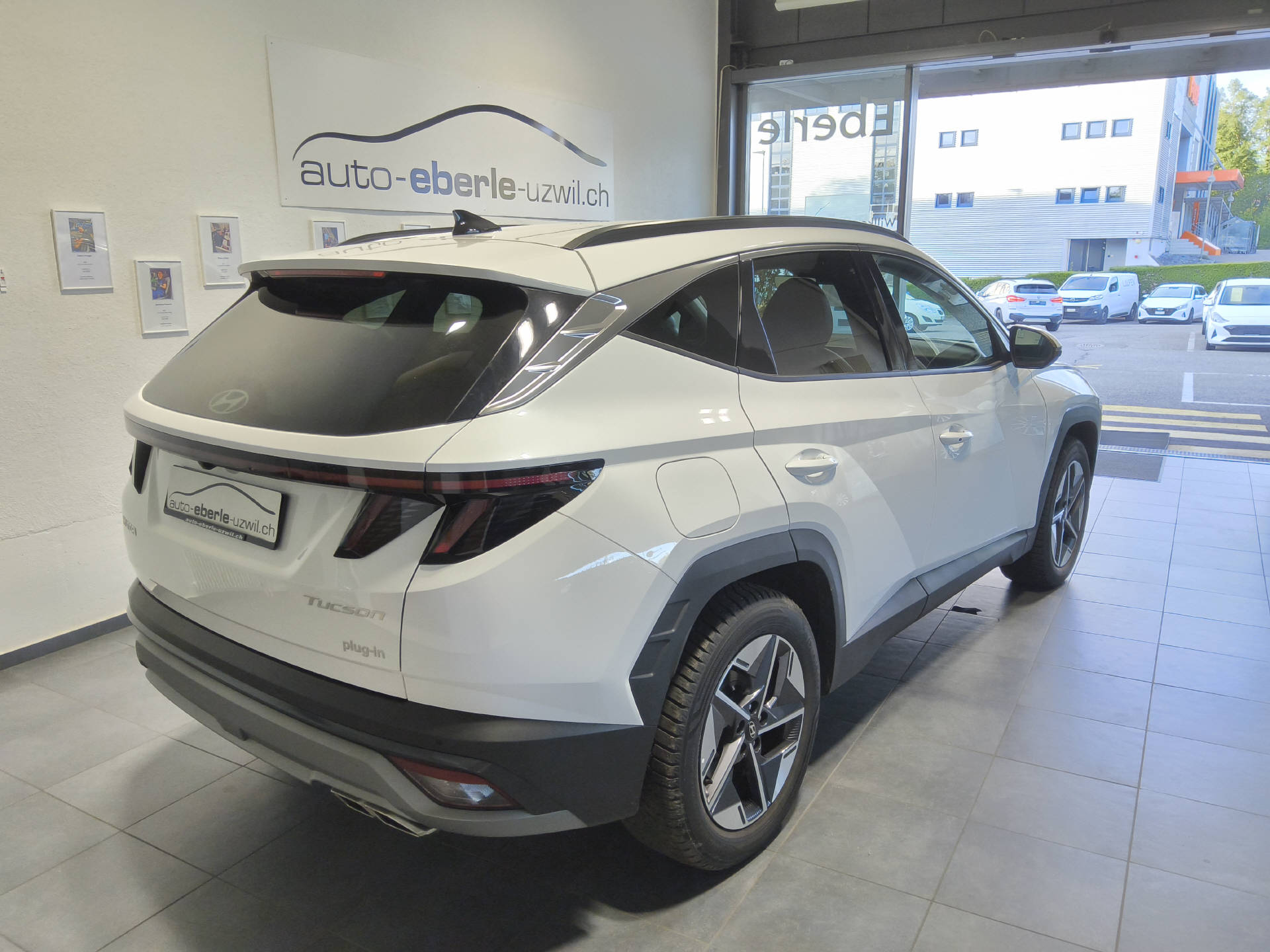 HYUNDAI Tucson 1.6 T-GDi PHEV Amplia 4WD-image-6
