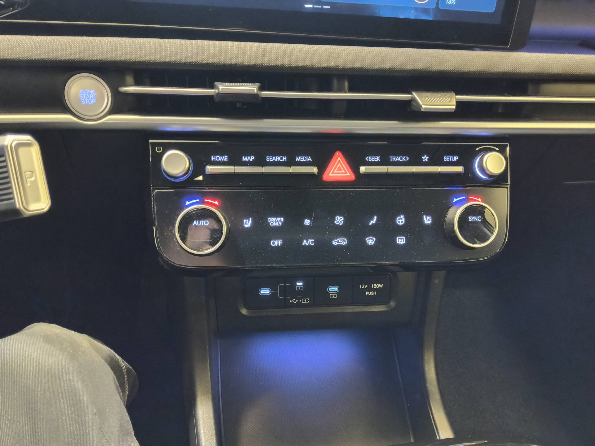 HYUNDAI Tucson 1.6 T-GDi PHEV Amplia 4WD-image-17
